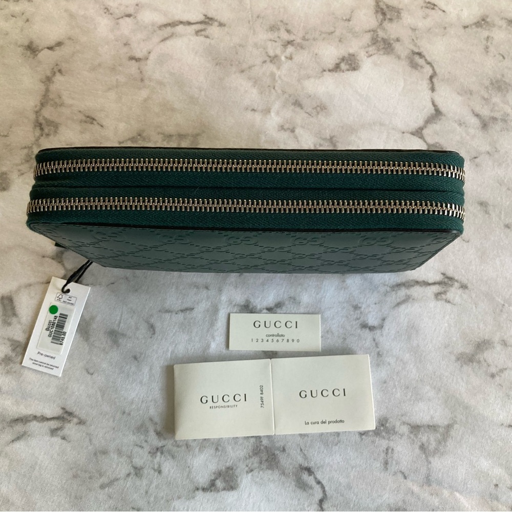 Brand New Gucci zip around clutch wallet - Picture 5 of 13